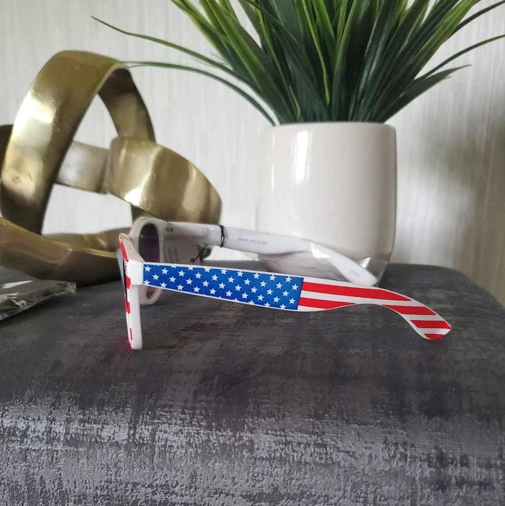 Patriotic American Flag Sunglasses USA Red White Blue Unisex NEW America 250